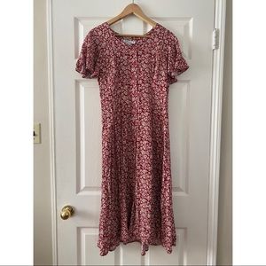 Vintage Floral Midi Dress with Flutter Sleeves